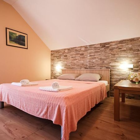 Apartment Ruza Sukošan Εξωτερικό φωτογραφία