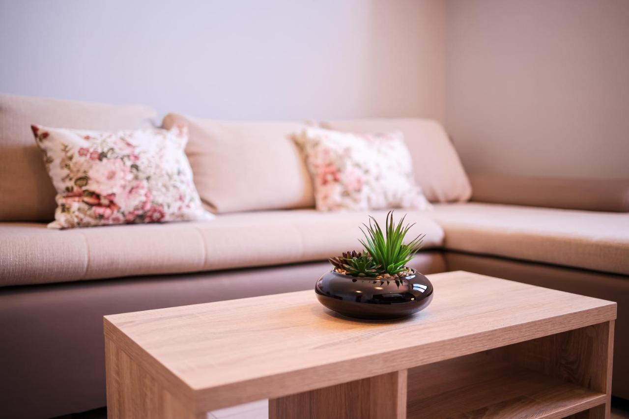 Apartment Ruza Sukošan Εξωτερικό φωτογραφία