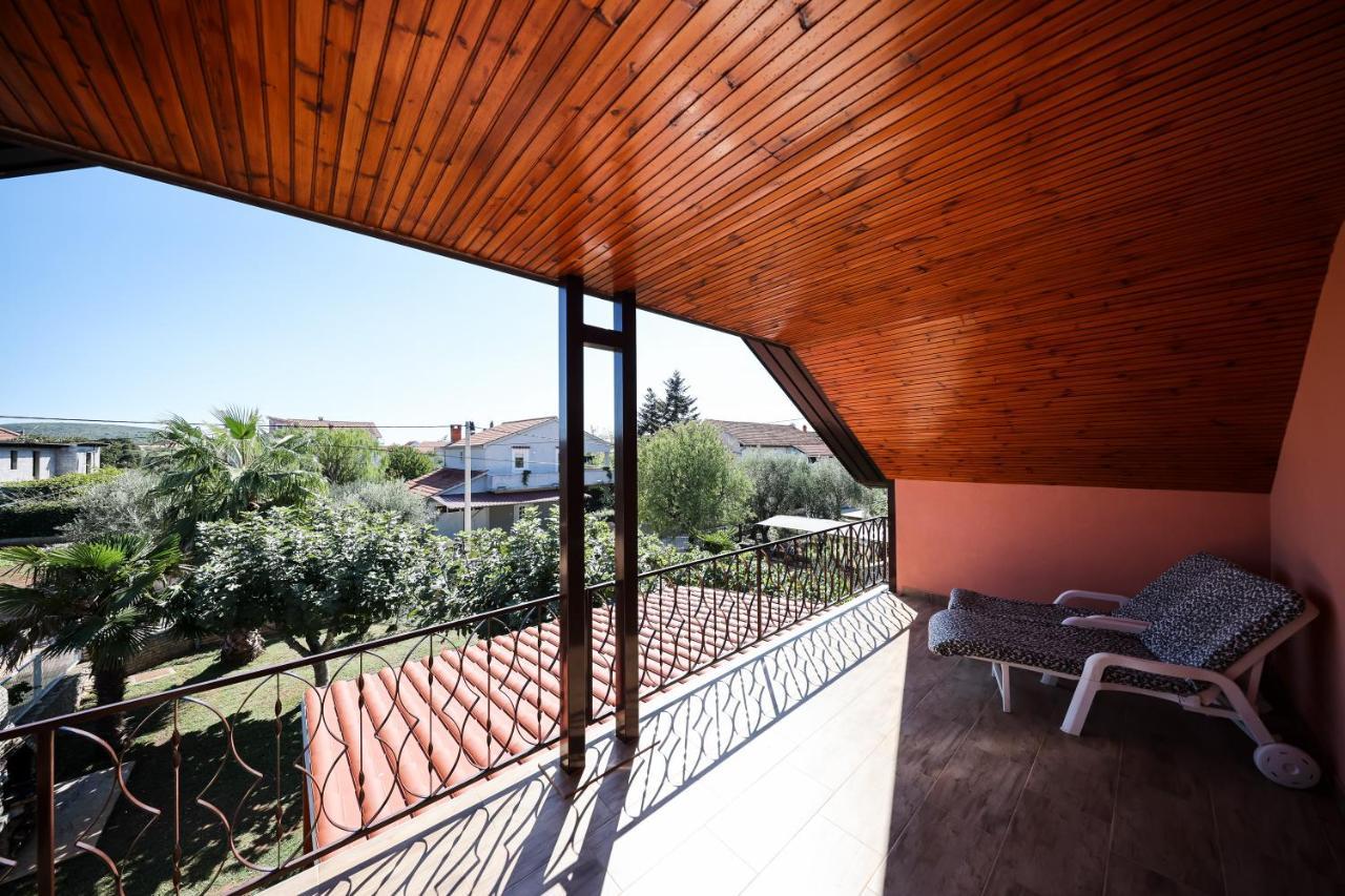 Apartment Ruza Sukošan Εξωτερικό φωτογραφία