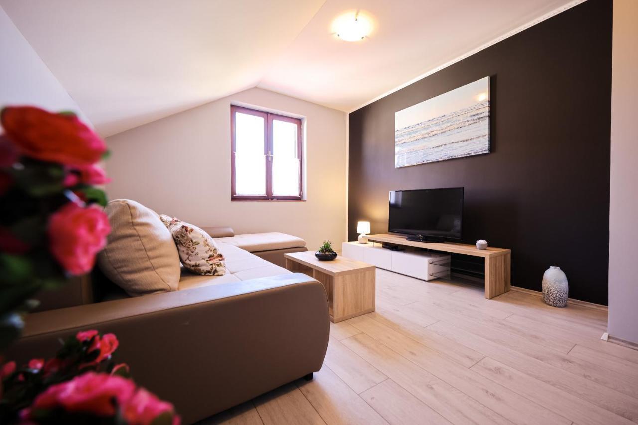 Apartment Ruza Sukošan Εξωτερικό φωτογραφία