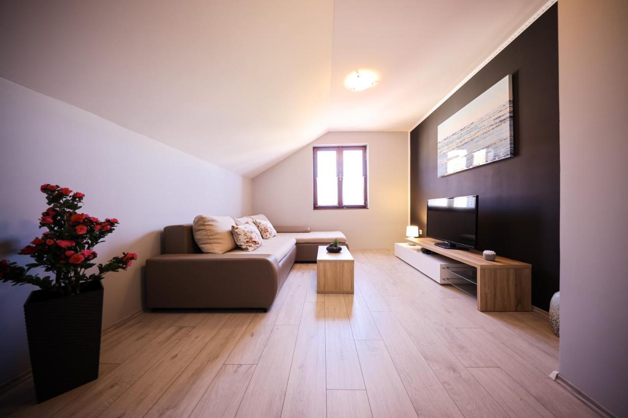 Apartment Ruza Sukošan Εξωτερικό φωτογραφία