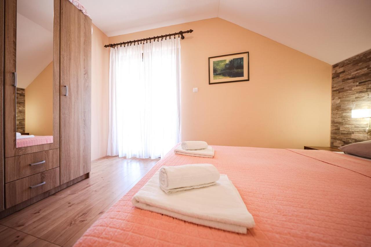 Apartment Ruza Sukošan Εξωτερικό φωτογραφία
